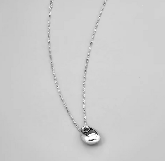 Oval Water Drop Pendant - Twists Chain